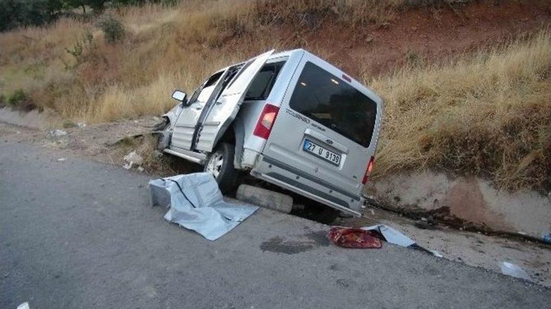 Malatya-kayseri Karayolunda Kaza: 2 &Ouml;l&uuml;, 2 Yaralı