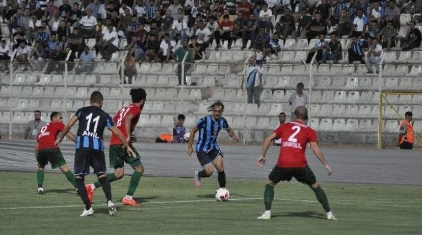 Adana Demirspor: 2 - Karşıyaka: (ilk Yarı Sonucu)