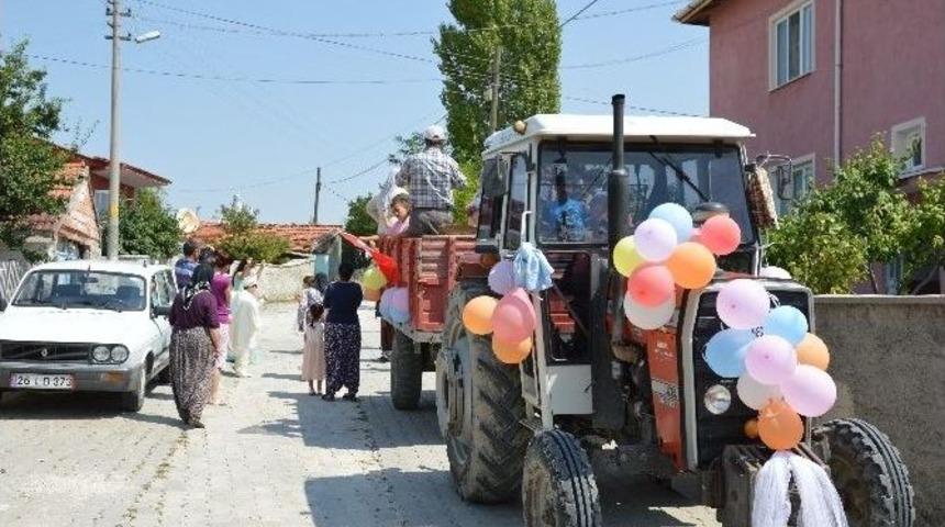 Kırka&rsquo;da Eskiden Beri S&uuml;re Gelen Gelenek