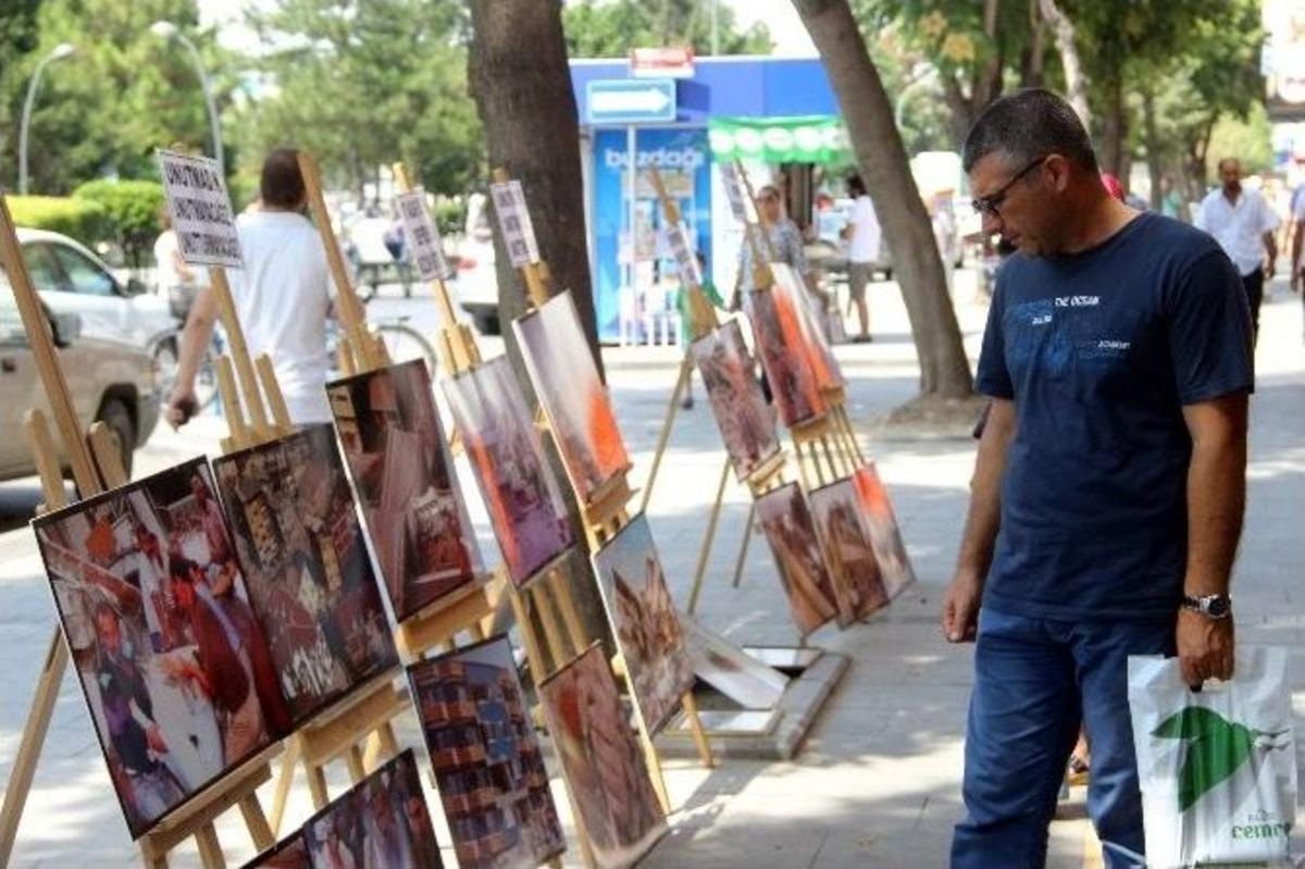 (&ouml;zel Haber) Eşi Ve Oğlunu Kaybettiği Depremi Unutturmamak İ&ccedil;in Her Yıl Sergi A&ccedil;ıyor