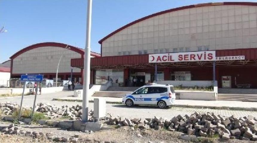 Kars'ta &Ccedil;atışma: 1 Astsubay Şehit, 3 Ter&ouml;rist &Ouml;ld&uuml;r&uuml;ld&uuml;