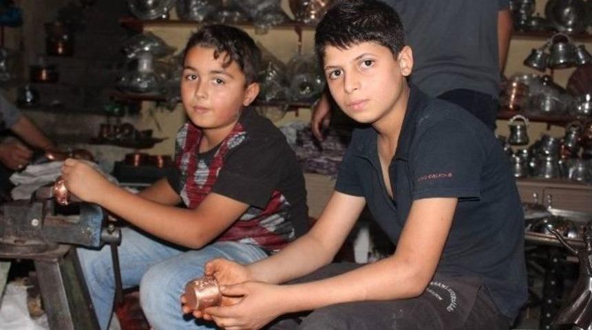 (&ouml;zel Haber) Bakırcılık K&uuml;&ccedil;&uuml;k Ellerde Geleceğe Aktarılıyor