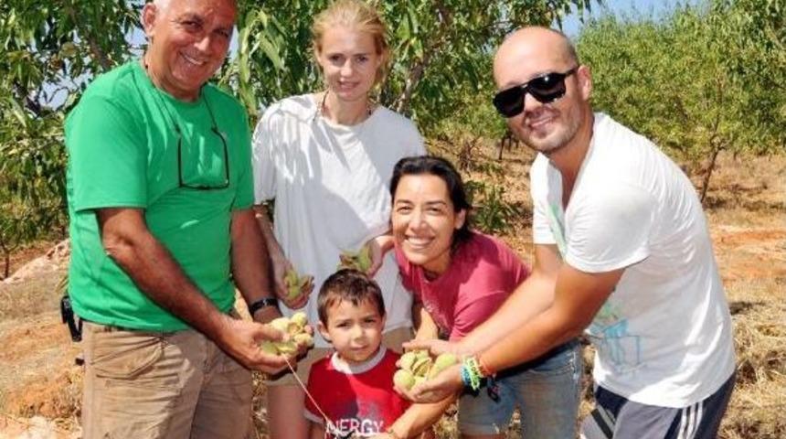 Ressam Aydın &Ccedil;ukurova, Badem &Uuml;reticisi Oldu