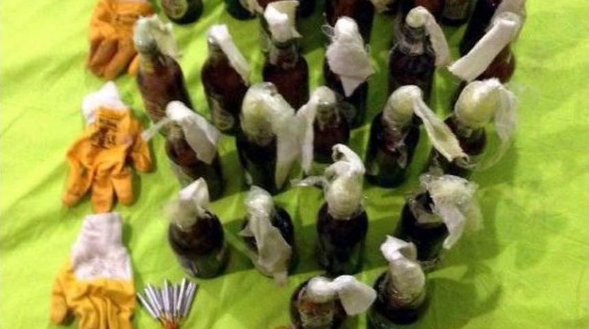 Diyarbakır'da 10 Bomba Ve 27 Molotofkokteyli Ele Ge&ccedil;ti