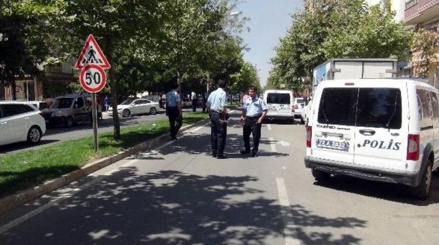 Batman&rsquo;da Sopalı Kavga: 2 Yaralı