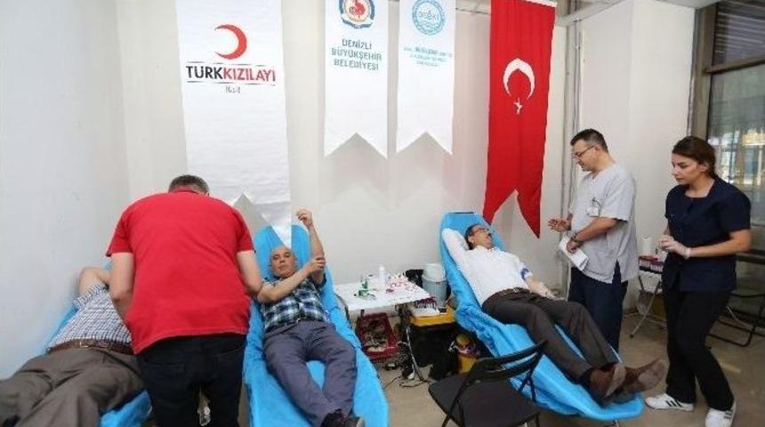 Deski&rsquo;den Kan Bağışı