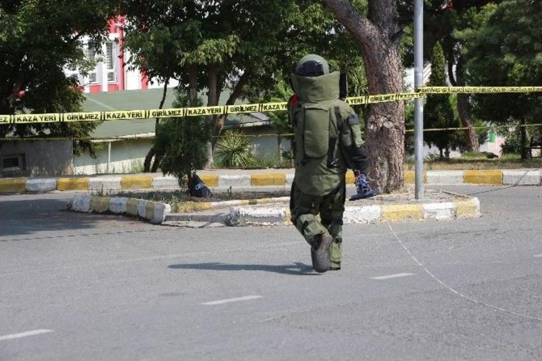 F&uuml;nye İle Patlatılan Ş&uuml;pheli &Ccedil;antadan Simit &Ccedil;ıktı