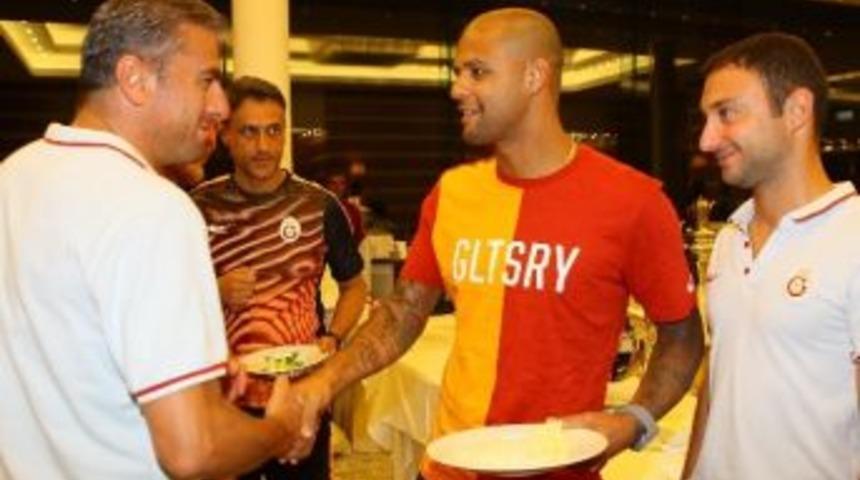 Melo: "galatasaray&rsquo;dan Ayrılmayı D&uuml;ş&uuml;nmedim"