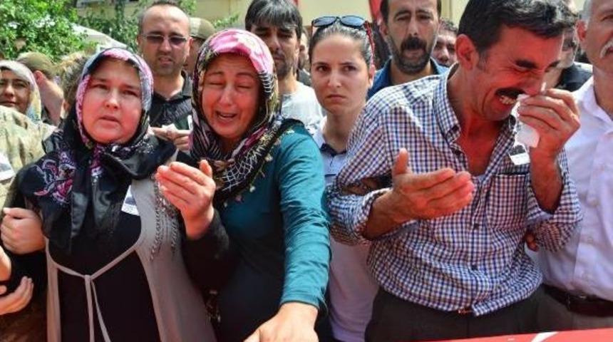 Osmaniye, 15 G&uuml;nde 5'inci Şehidi Astsubay G&uuml;rlek'i Uğurladı