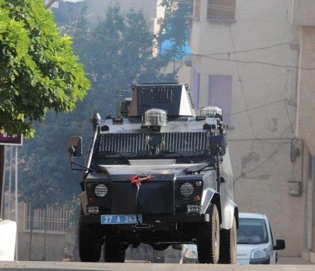 Gaziantep'te Yol Kapatan Gruba Müdahale