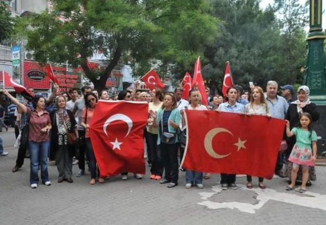 Eskişehir'de Terörü Lanetleme Yürüyüşü