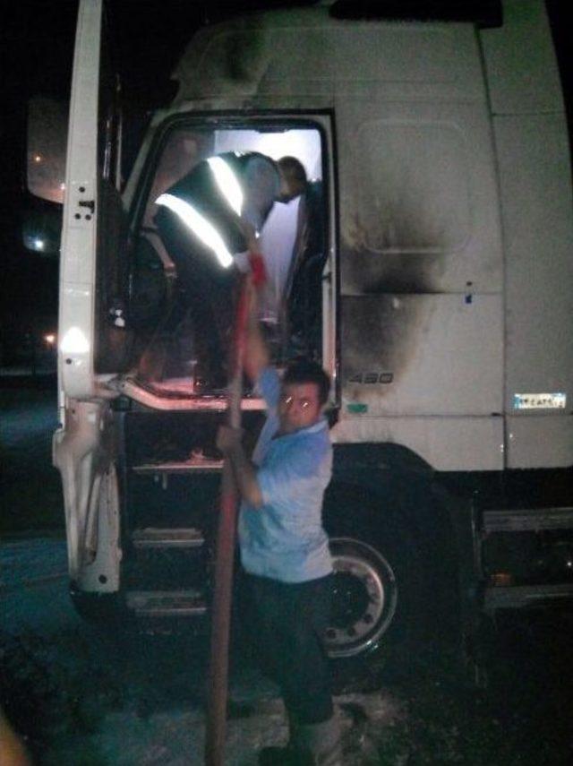 Pkk, Doğubayazıt&rsquo;ta Tır Yaktı 1