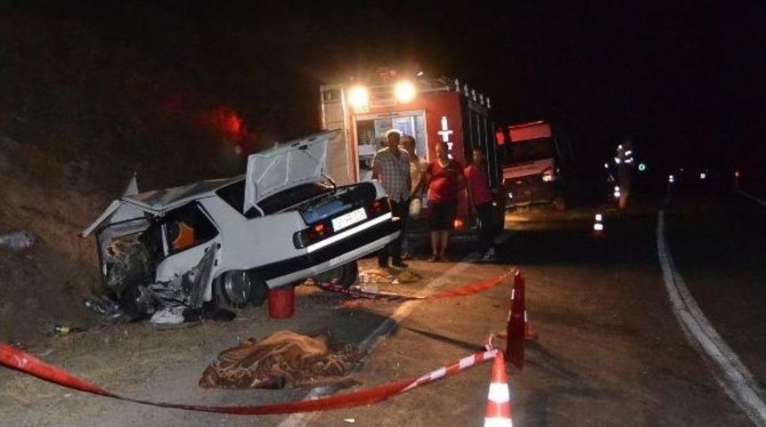 3 Araç Birbirine Girdi, 1 Ölü 3 Yaralı