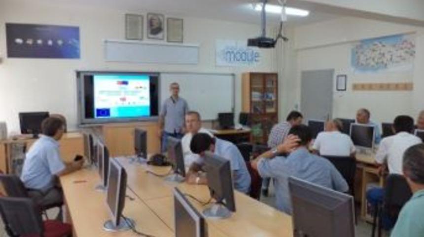 K&uuml;tahyalı Eğitimciler Almayan Yolcusu