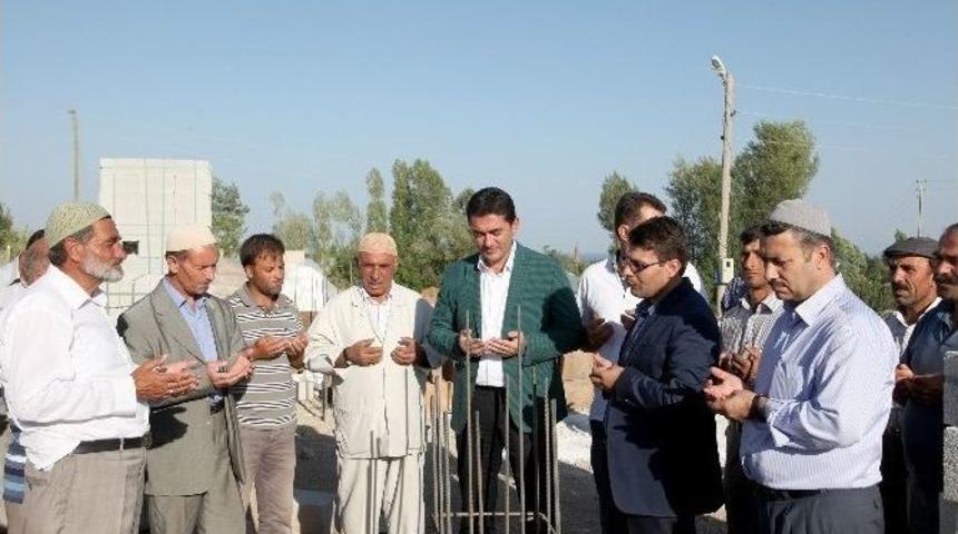 Hz. Ebubekir Camisi&rsquo;nin Yapımı Başladı