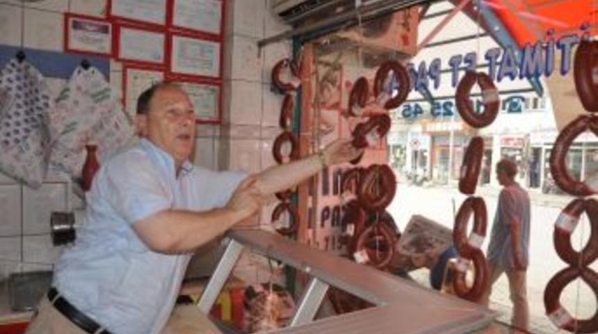 Cetizli: &ldquo;et Fiyatları Y&uuml;kseldik&ccedil;e Kediler, K&ouml;pekler De Para Yapacak&rdquo;