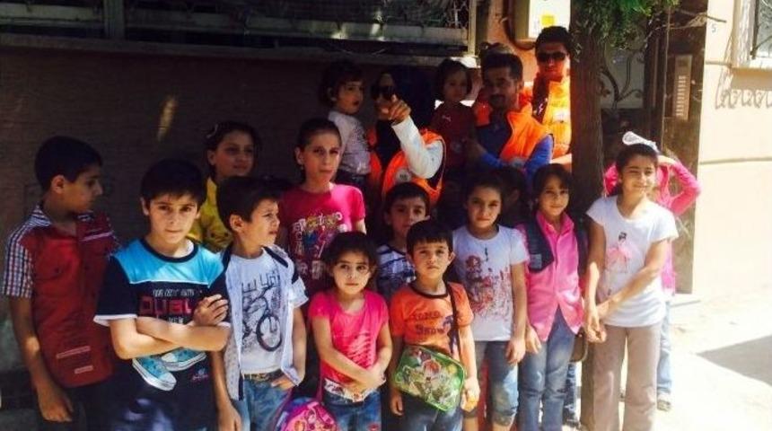 (&ouml;zel Haber) Suriyeli Yetimlerin Y&uuml;z&uuml; G&uuml;l&uuml;yor