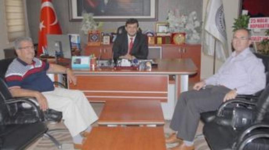 Tuğamiral Demirhan&rsquo;dan Başkan Kayacan&rsquo;a Ziyaret