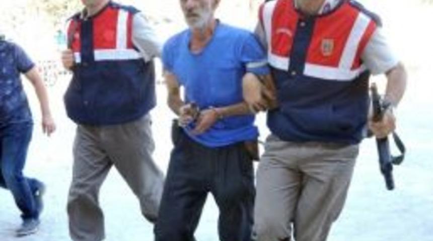 3 Kişinin Katil Zanlısını Arama K&ouml;pekleri Buldu