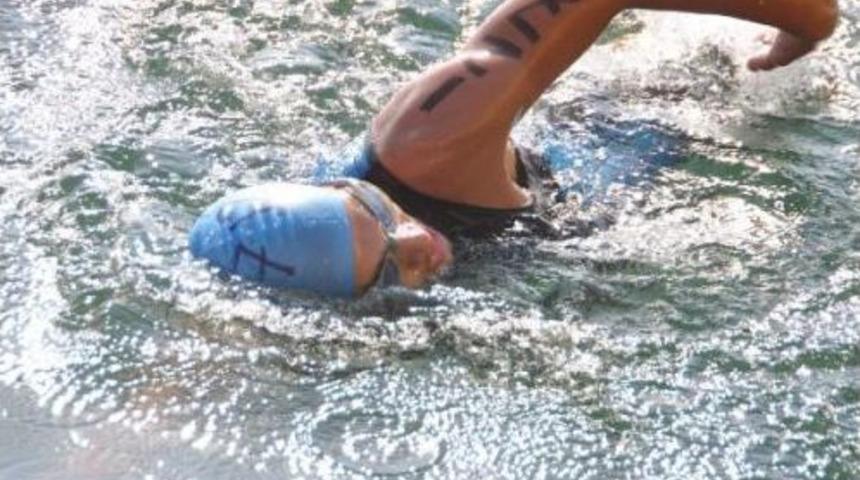 'eğirdir Triatlonu' B&uuml;y&uuml;k Yarışa Sahne Oldu