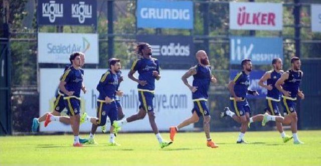 Fenerbahçe, Atromitos Maçının Hazırlıklarını Sürdürdü