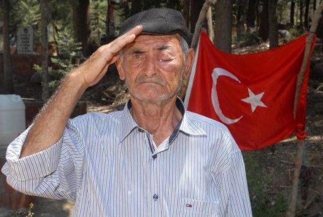 Yardım Paralarını Evlatlık Torunlarının Eğitimine Harcayacak