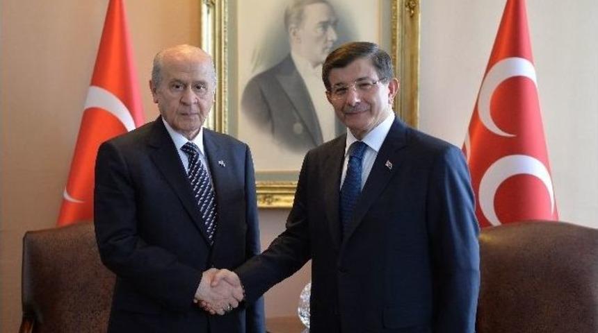 Davutoğlu-bah&ccedil;eli G&ouml;r&uuml;şmesi Başladı