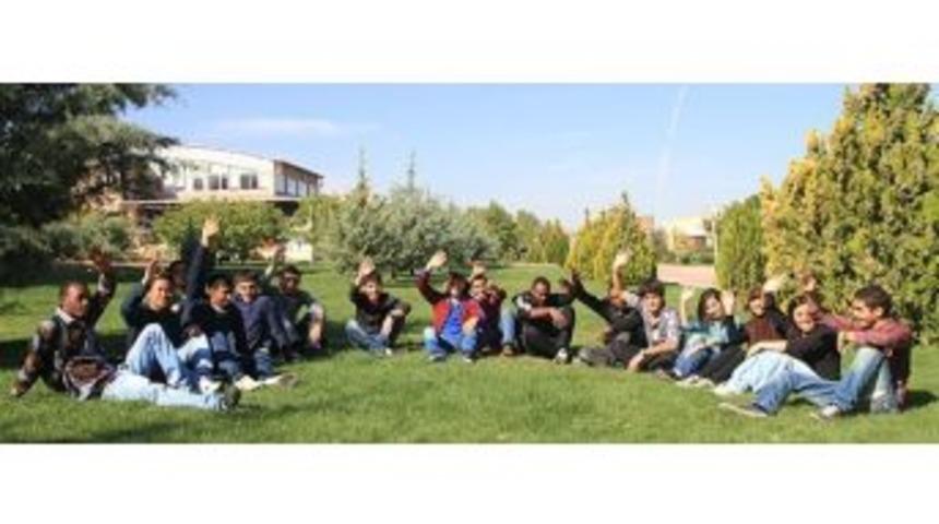 İn&ouml;n&uuml; &Uuml;niversitesi, Yabancı Uyruklu &Ouml;ğrencilerin G&ouml;zdesi Oldu