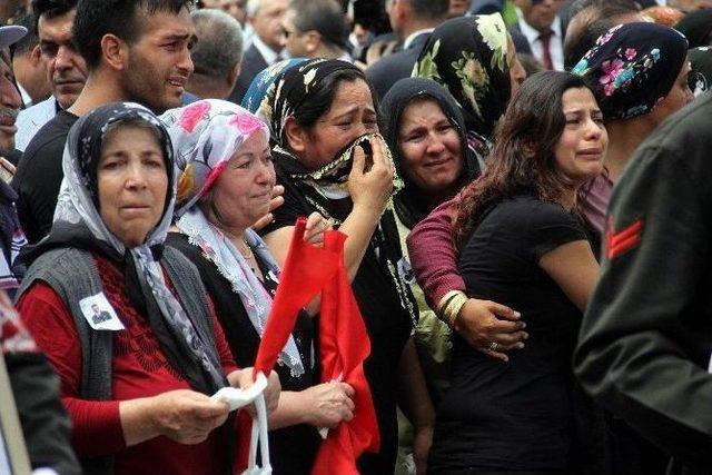 Başkent Şehidini Son Yolculuğuna Uğurluyor