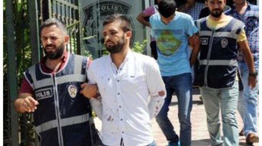 Cinayetin Nedeni Y&uuml;ksek &Uuml;cretle Transfer Edilen Kumarbaz