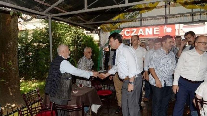 D&uuml;ndar Halkı Dinliyor