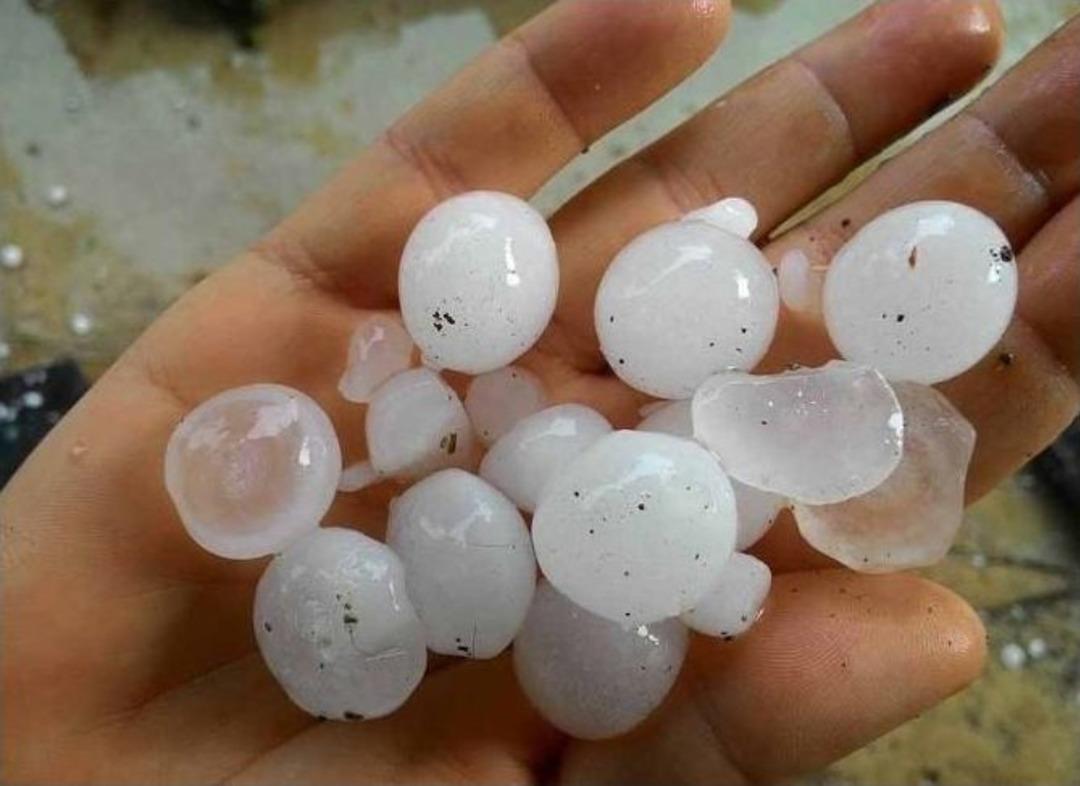 Ayvacık&rsquo;ı Dolu Vurdu