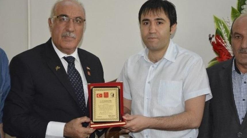 Şanlıurfa Gaziler Derneği&rsquo;nden, Viranşehir Kaymakamı Dr. Huzeyfe Citer&rsquo;e Ziyaret&rlm;