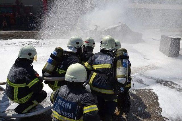 Aydın Büyükşehir İtfaiyesi Personellerini Eğitiyor