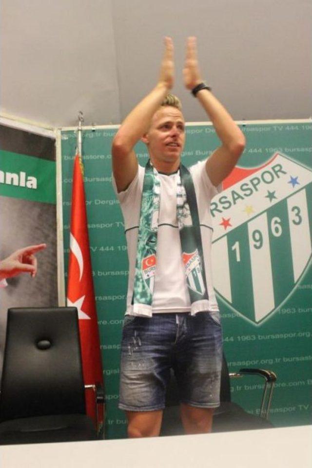 Bursaspor’La Imzalayan Dzsudzsak: