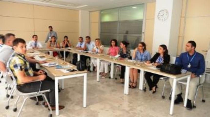 Mersin B&uuml;y&uuml;kşehir Belediyesi Nil&uuml;fer&rsquo;i Mercek Altına Aldı