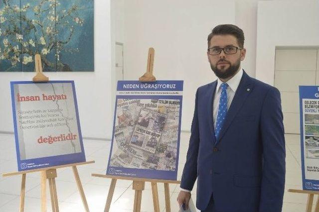 T&uuml;rkiye&rsquo;nin Deprem Ger&ccedil;eği Fotoğraflarla G&ouml;zler &Ouml;n&uuml;ne Serildi 1