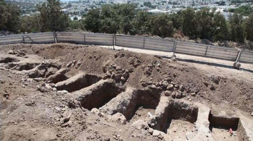 Göktepe’deki Mezar Sayısı 50’ye Yükseldi