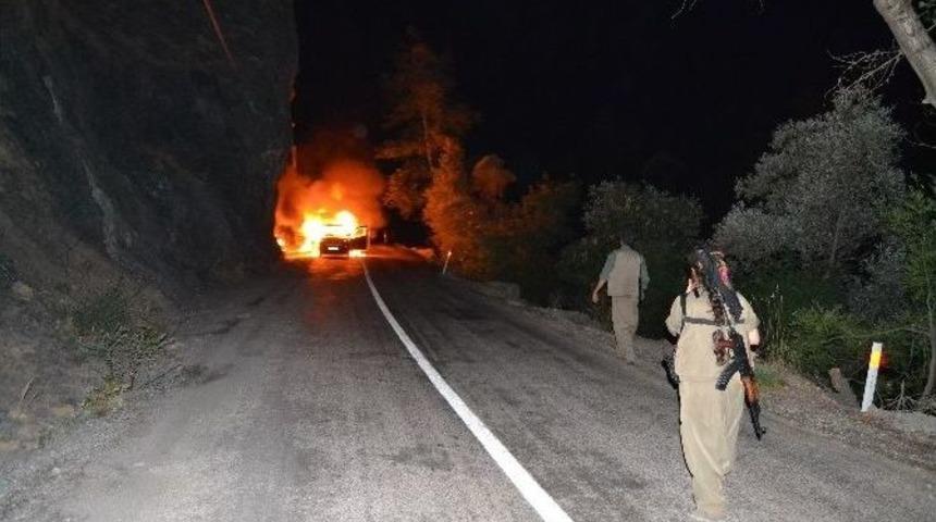 Tunceli&rsquo;de Yol Kesen Pkk&rsquo;lılar Ara&ccedil; Yaktı