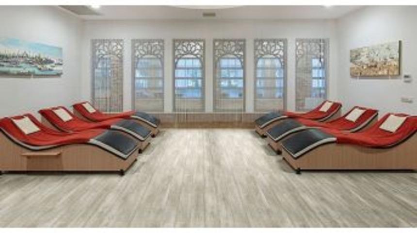 Suya Y&uuml;zde Y&uuml;z Dayanıklı Parke