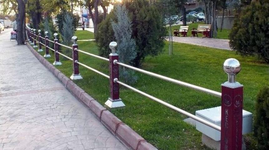 Ke&ccedil;i&ouml;ren&rsquo;de Parklar Rengarenk Cnc Dubalar İle &Ccedil;evriliyor