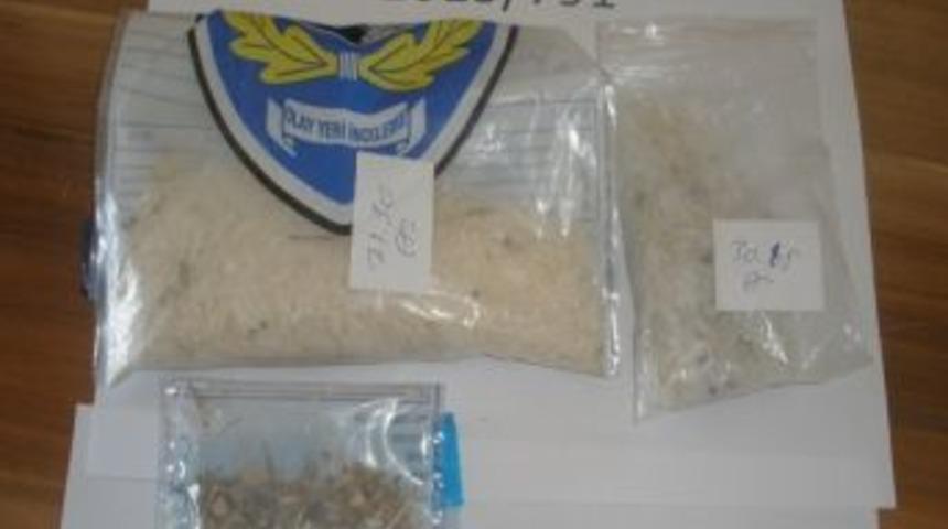 Uyuşturucu Operasyonu: 2 G&ouml;zaltı