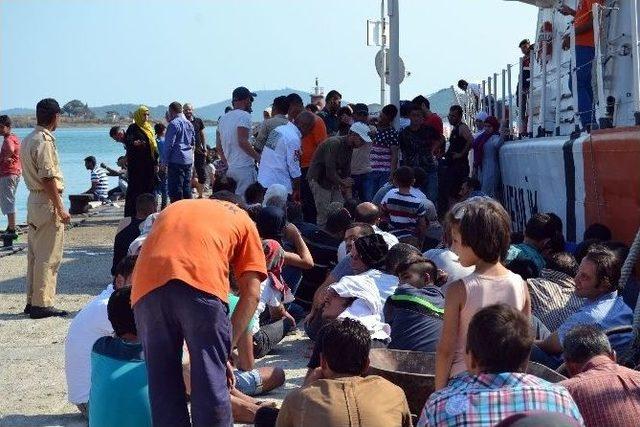 Ayvalık&rsquo;ta 252 Suriyeli Ka&ccedil;ak G&ouml;&ccedil;men Yakalandı 1