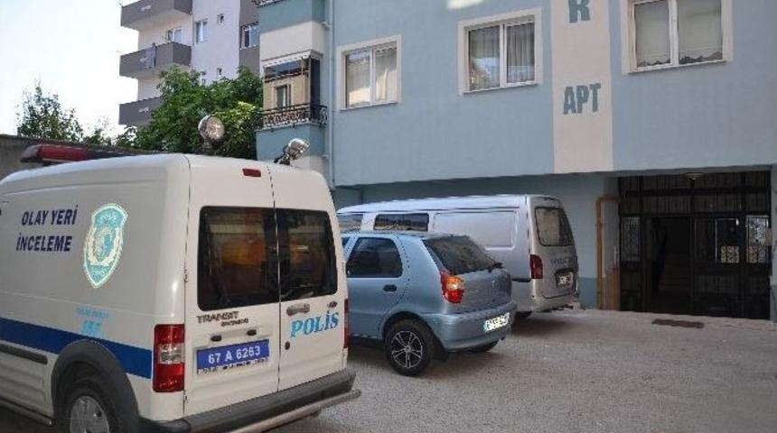 Cinnet Getiren Koca Dehşet Sa&ccedil;tı: 1 &Ouml;l&uuml;, 2 Yaralı