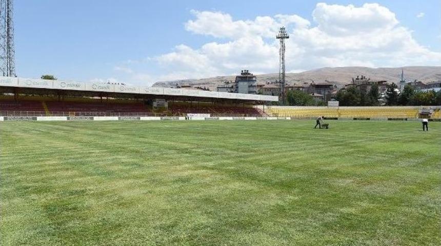 İn&ouml;n&uuml; Stadı Standartlara Uygun Hale Getirildi