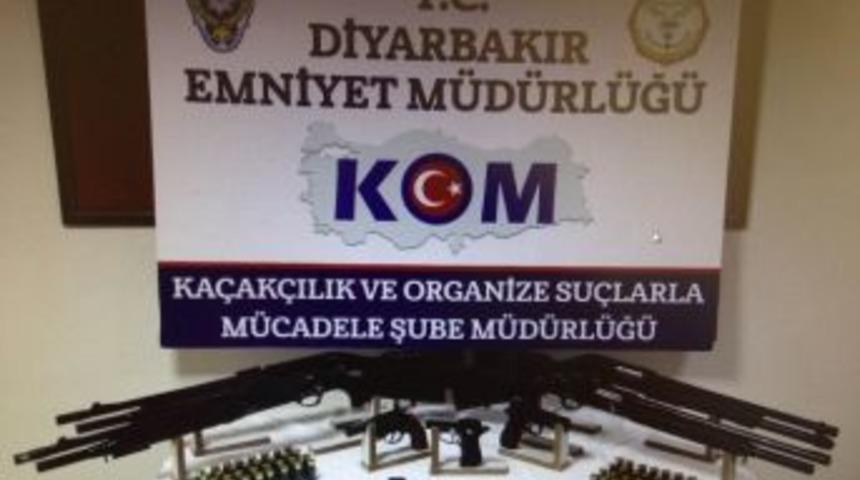 Diyarbakır&rsquo;da Silah Ka&ccedil;ak&ccedil;ılarına Operasyon