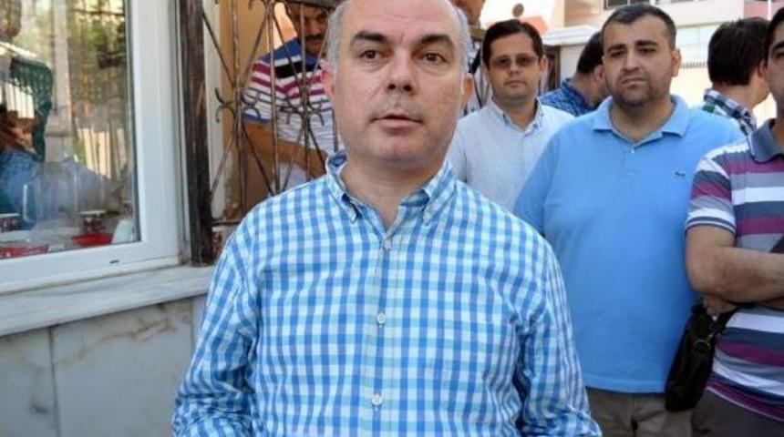 İzmir'de Cemaat Okullarına Operasyon, 8 Gözaltı (3)