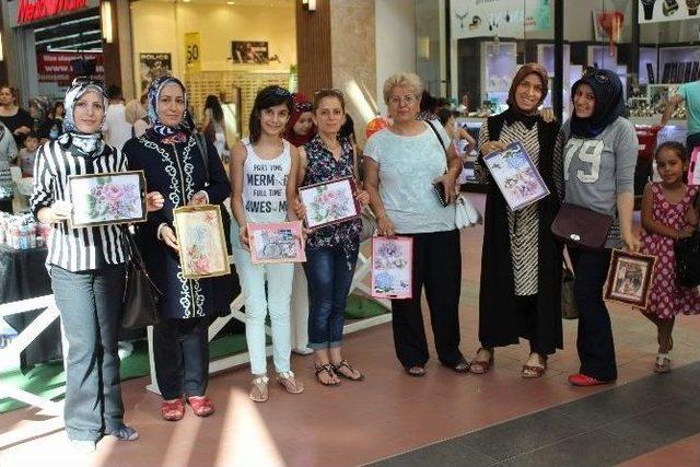 Forum Gaziantep’te Kadınlar Dekoratif Tepsi Süsledi 3