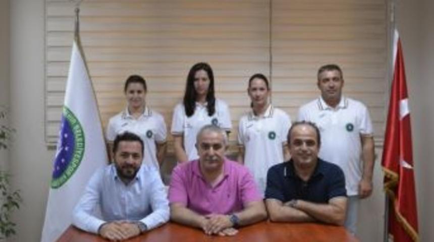 Masa Tenisine İki Yeni Transfer