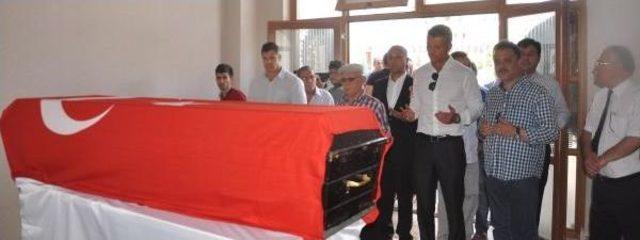 Eski Milletvekili Fikri Pehlivanlı Son Yolculuğuna Uğurlandı 1